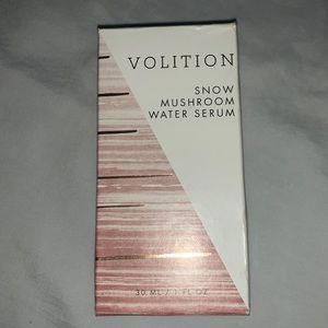 Snow mushroom water serum